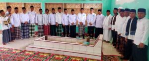 Gelar Apel Hari Santri: PWNU Sumbar Ziarah ke Makam Pendiri MTI Batang Kabung