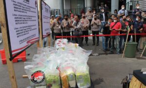 Satuan Narkoba Polres Metro Jabar Melakukan Pemusnahan Barang Bukti